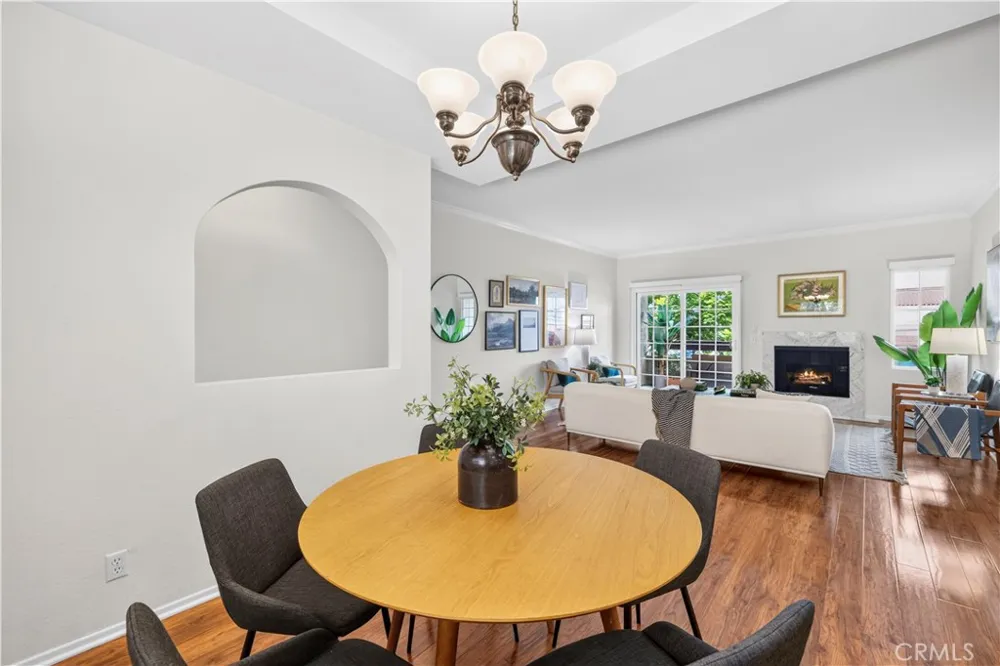 4301 Fulton Ave #105 Sherman Oaks, CA 91423