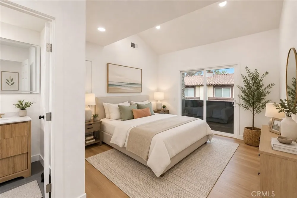 1097 Santo Antonio #14 Colton, CA 92324