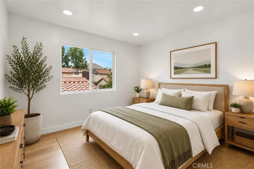 1097 Santo Antonio #14 Colton, CA 92324