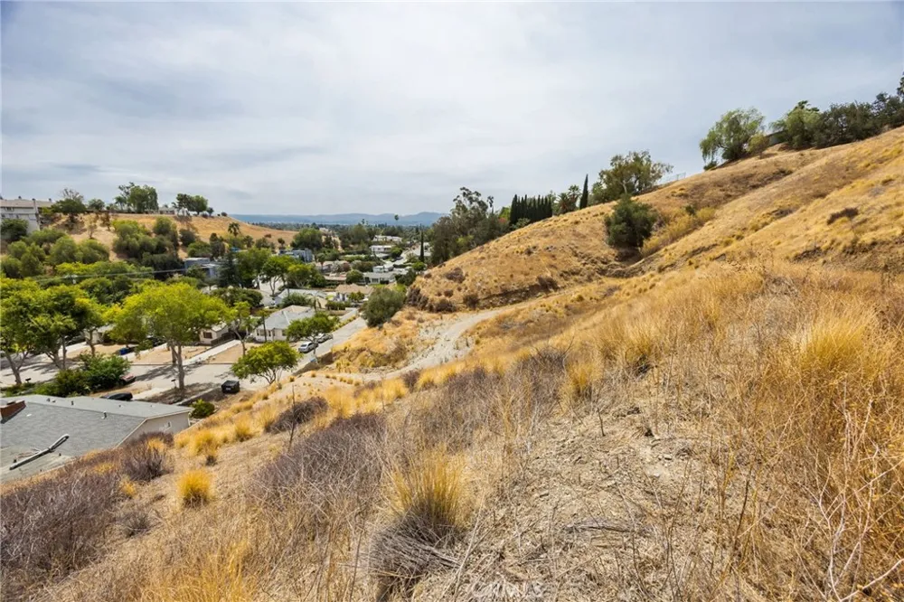 3500 N Crescent Avenue San Bernardino, CA 92405