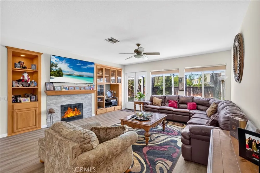 28209 Basswood Murrieta, CA 92563