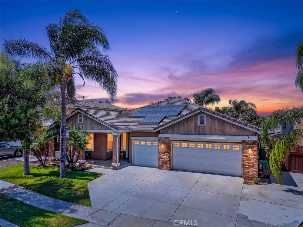 28209 Basswood Murrieta, CA 92563