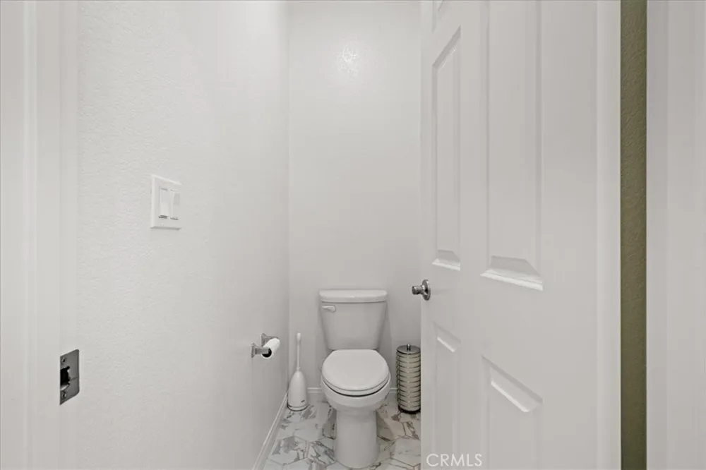 7618 Baerss Riverside, CA 92507