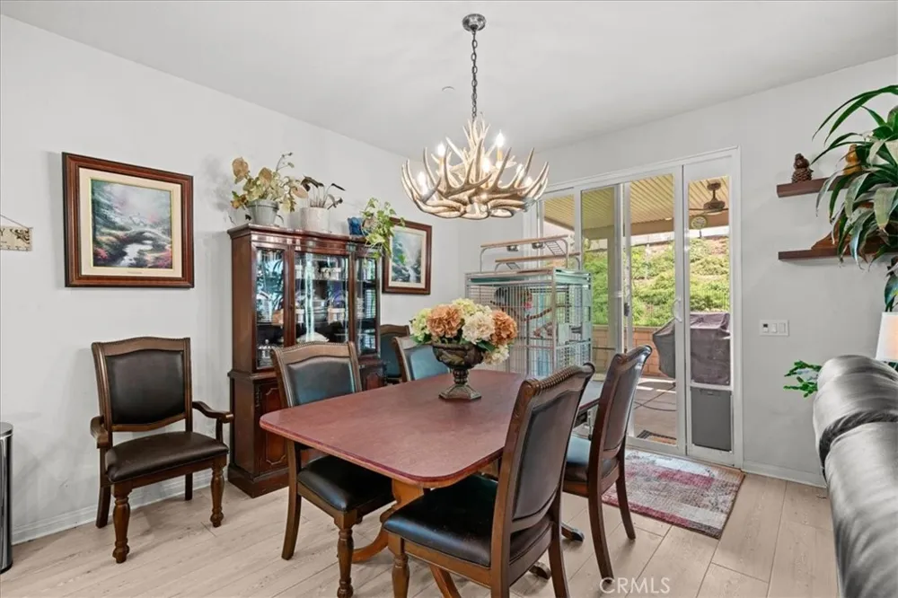 7618 Baerss Riverside, CA 92507