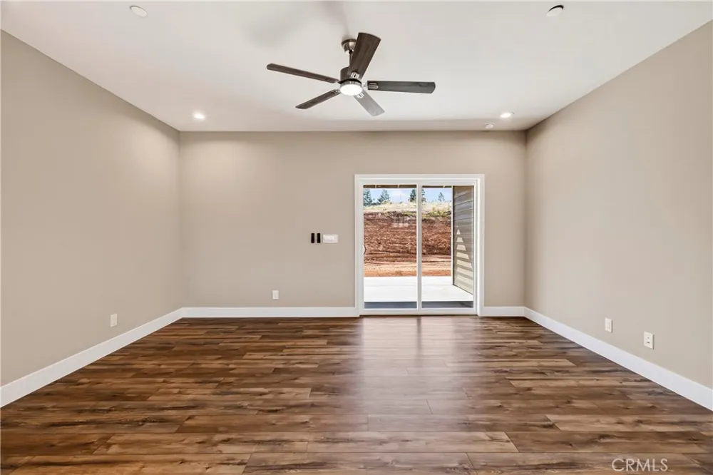 6040 Maxwood Paradise, CA 95969