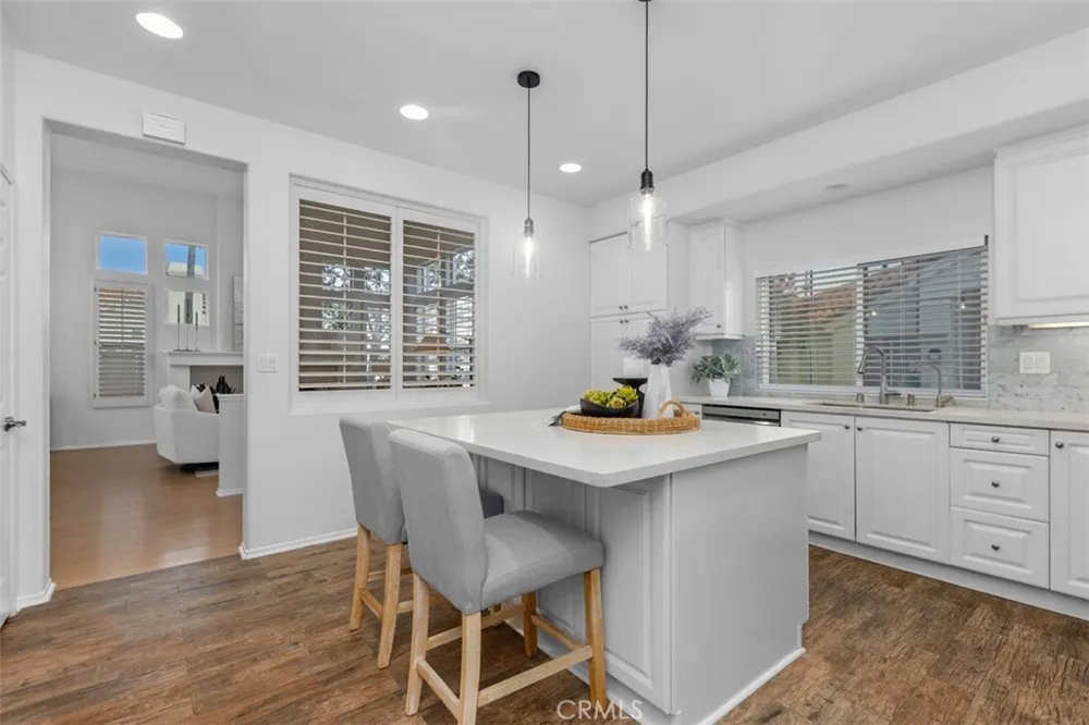 21285 Mazatlan Mission Viejo, CA 92692