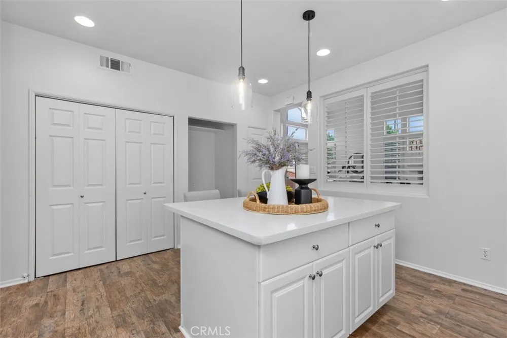 21285 Mazatlan Mission Viejo, CA 92692