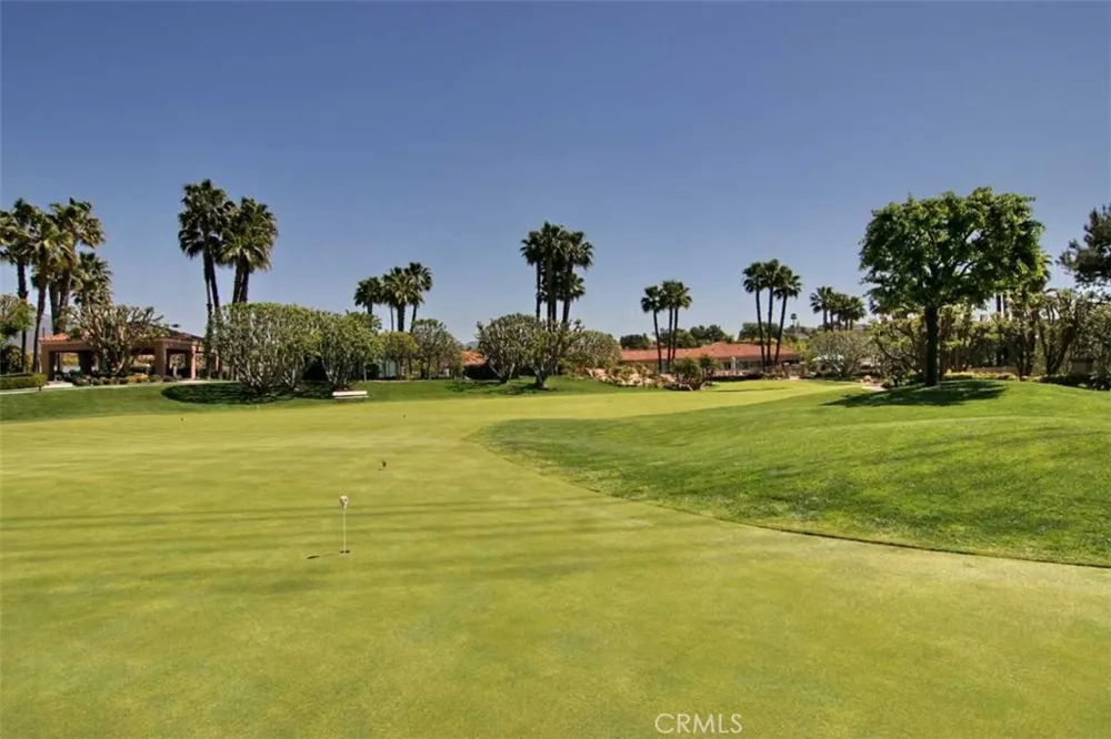 21285 Mazatlan Mission Viejo, CA 92692