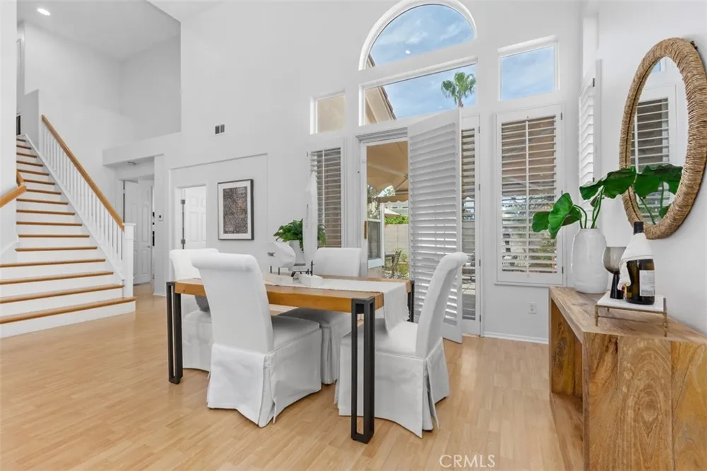21285 Mazatlan Mission Viejo, CA 92692