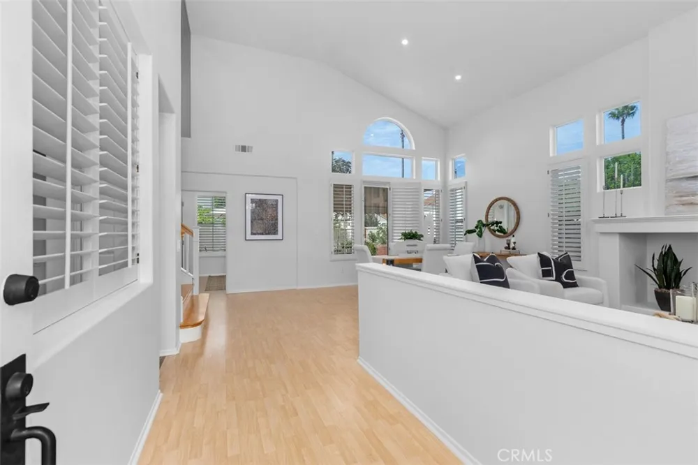 21285 Mazatlan Mission Viejo, CA 92692