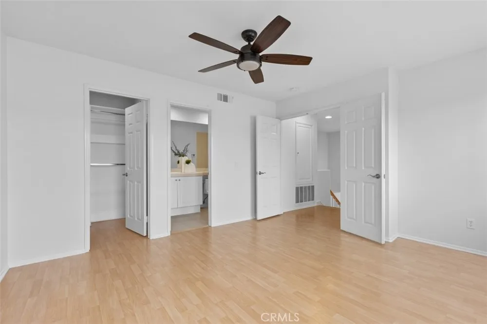 21285 Mazatlan Mission Viejo, CA 92692
