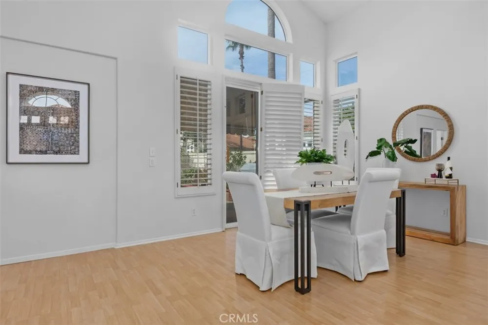 21285 Mazatlan Mission Viejo, CA 92692