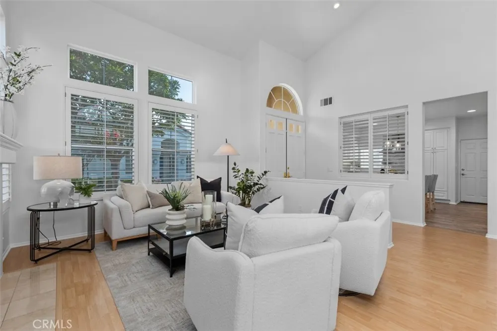 21285 Mazatlan Mission Viejo, CA 92692