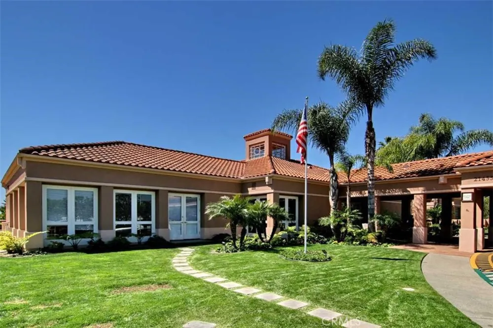 21285 Mazatlan Mission Viejo, CA 92692