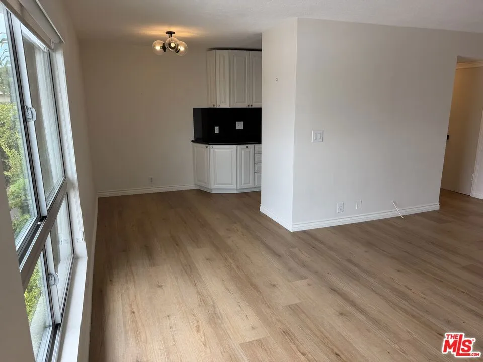 970 Palm Avenue #216 West Hollywood, CA 90069