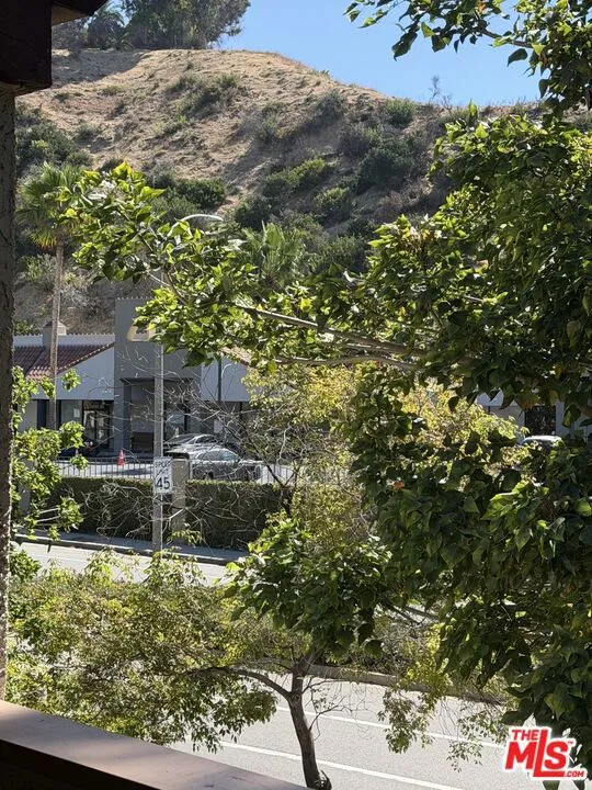 501 Palisades Drive #309 Los Angeles, CA 90272