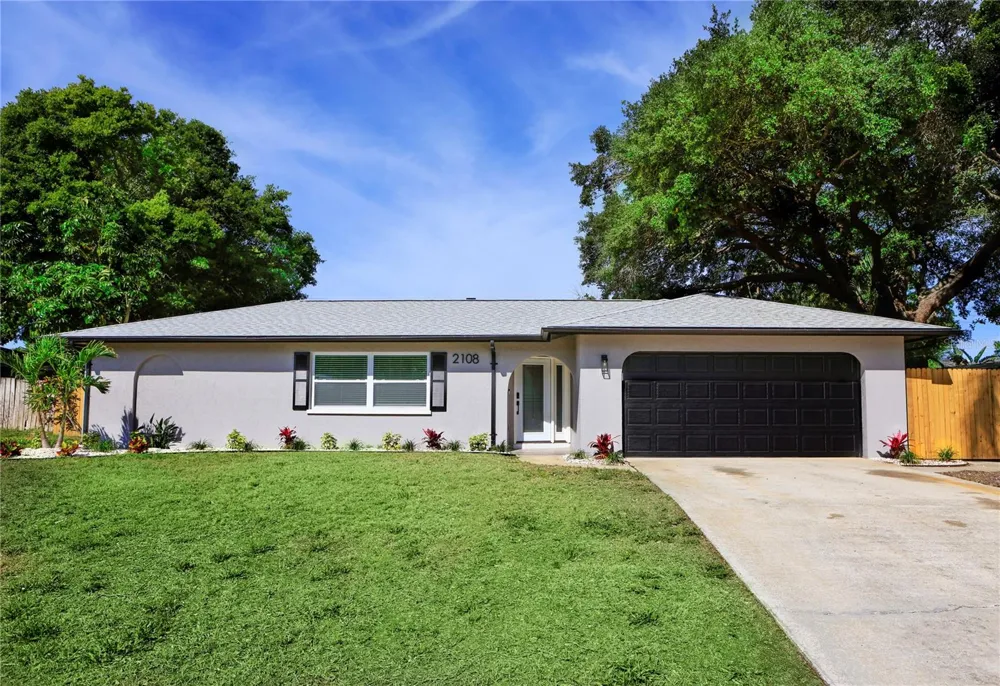 2108 42ND STREET W Bradenton, FL 34205