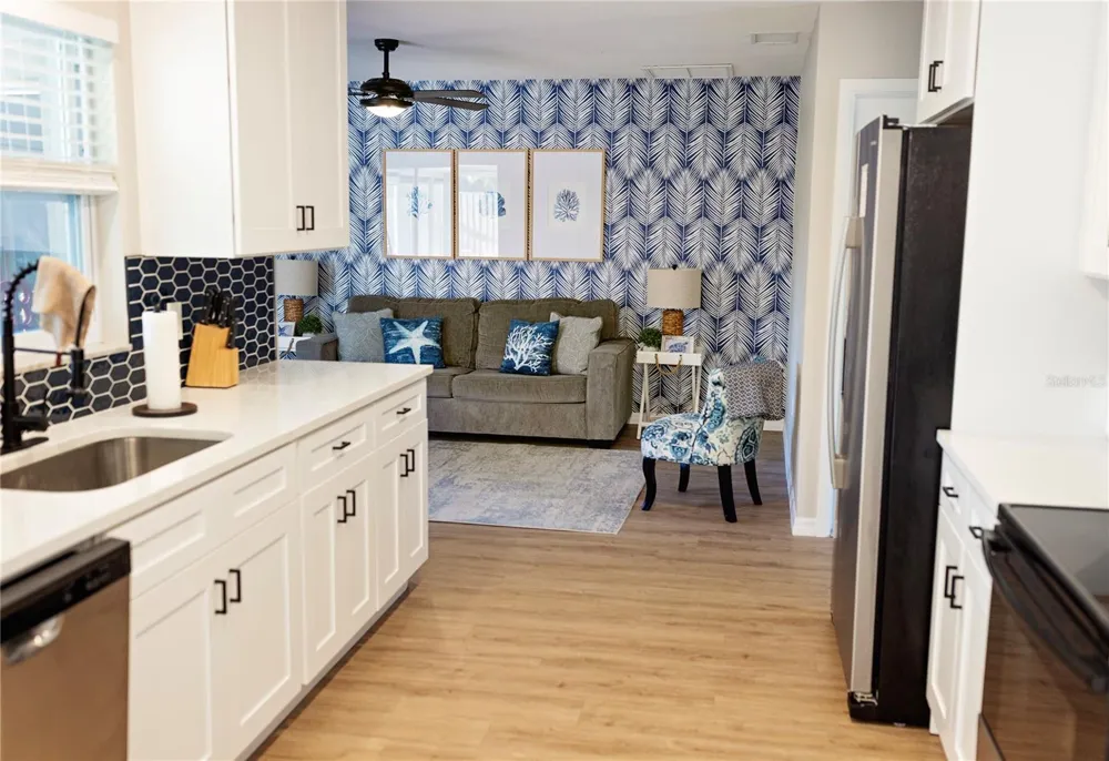 2108 42ND STREET W Bradenton, FL 34205
