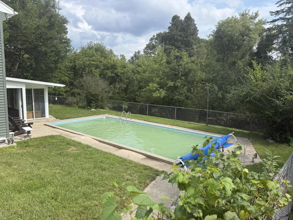 1122 W Green Street Hastings City, MI 49058