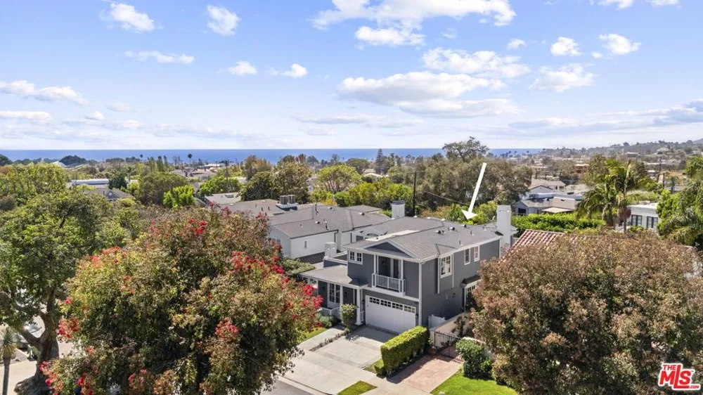 769 ALMAR AVENUE Pacific Palisades, CA 90272