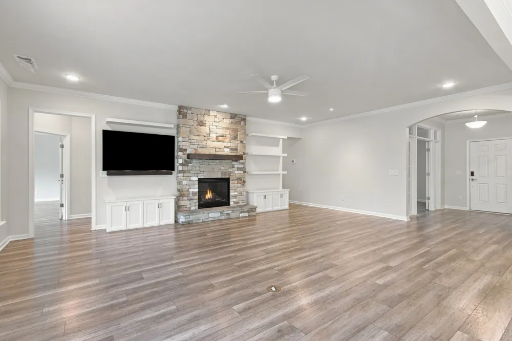 5025 Lincoln Glen Spring Hill, TN 37174