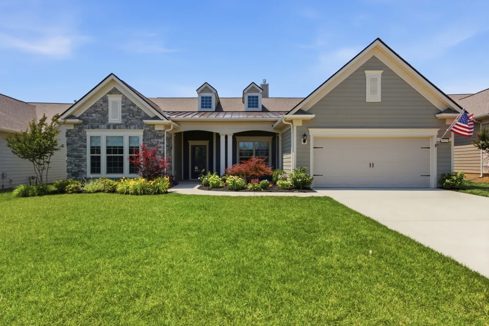 5025 Lincoln Glen Spring Hill, TN 37174