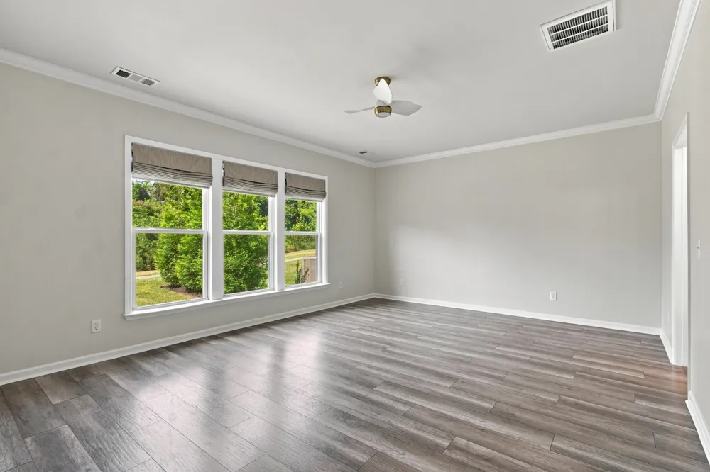 5025 Lincoln Glen Spring Hill, TN 37174
