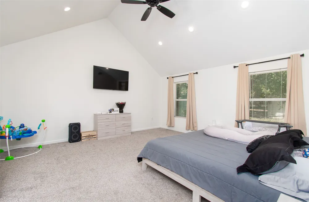 1704 Hoover Avenue Cameron, TX 76520