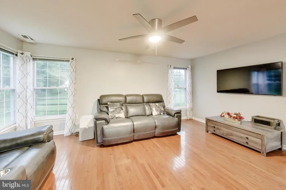 5507 SKIPJACK COURT Waldorf, MD 20603
