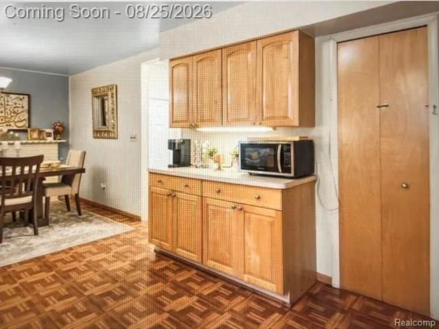 20170 Alhambra Street E Southfield City, MI 48076