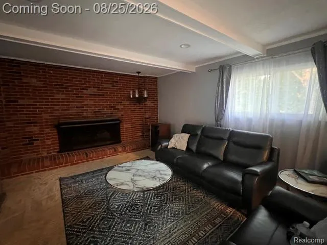 20170 Alhambra Street E Southfield City, MI 48076