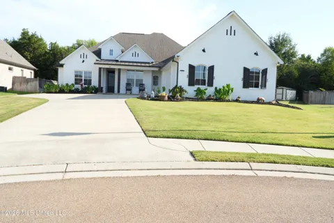 162 Coventry Lane