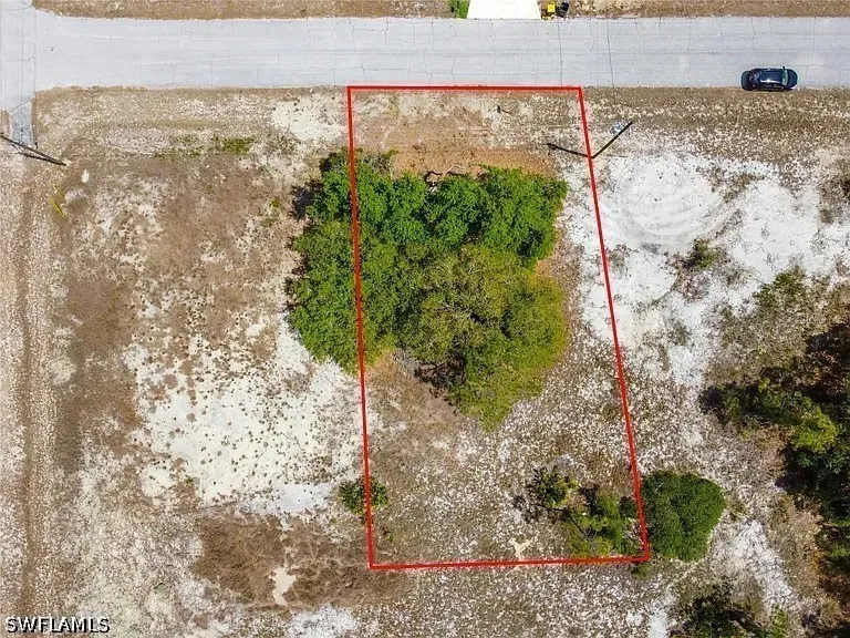 HILLSBOROUGH COURT Kissimmee, FL 34759