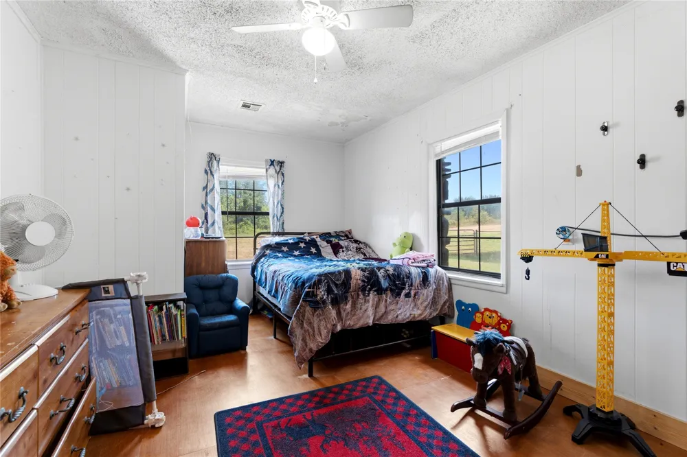 447403 E 1058 ROAD Vian, OK 74962