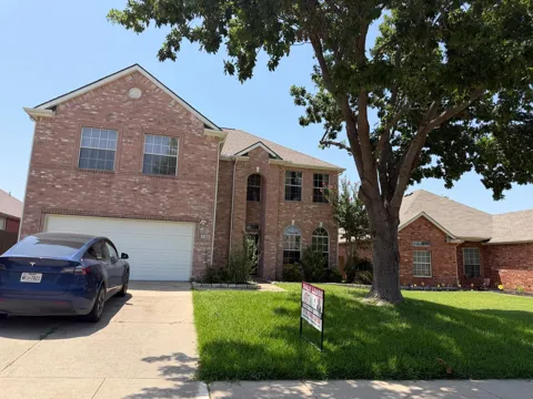 3104 Deleon Drive