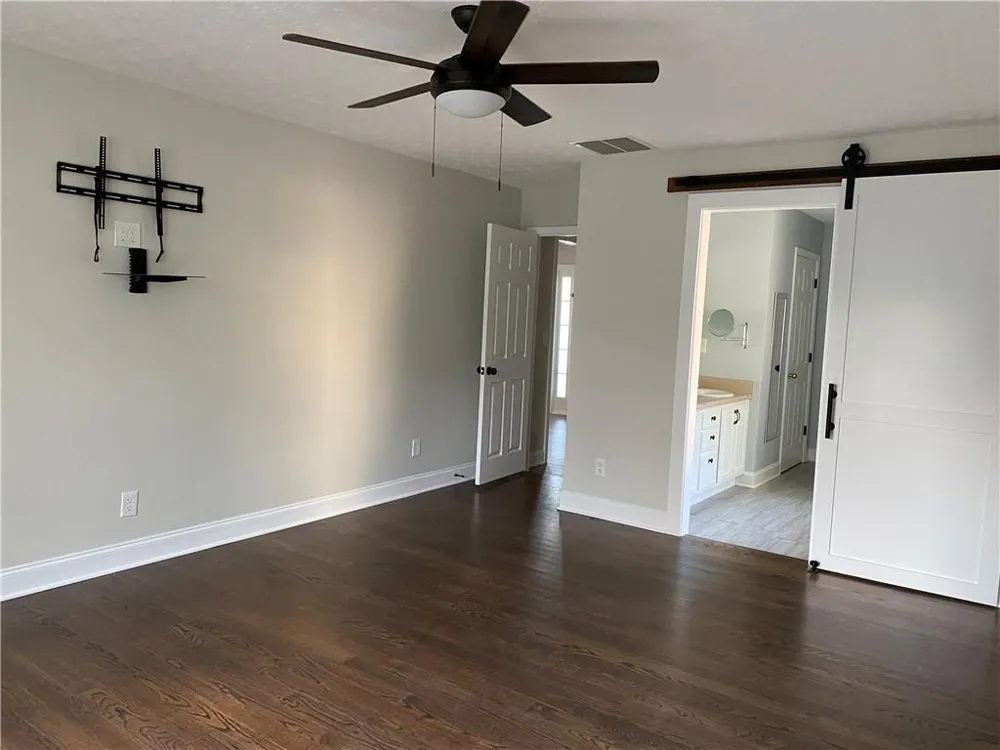 900 Harbins View Drive Dacula, GA 30019