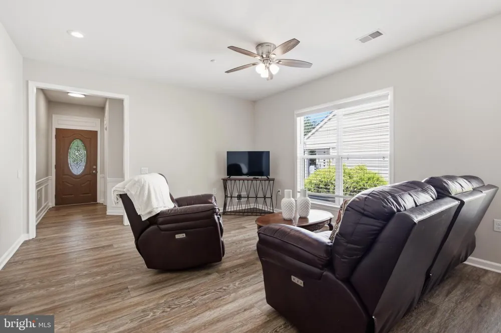 153 SMITHFIELD WAY Fredericksburg, VA 22406