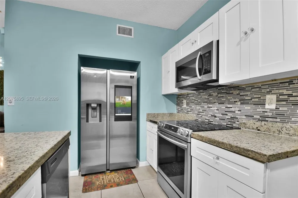 1419 Avon Ln #216 North Lauderdale, FL 33068