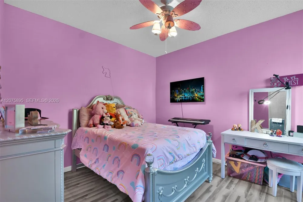 1419 Avon Ln #216 North Lauderdale, FL 33068