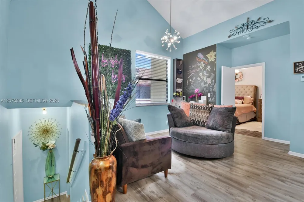 1419 Avon Ln #216 North Lauderdale, FL 33068