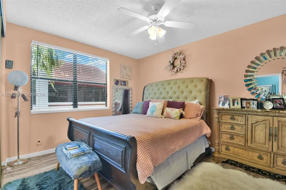 1419 Avon Ln #216 North Lauderdale, FL 33068