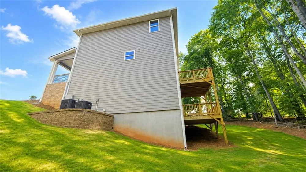 646 Bald Ridge Circle Demorest, GA 30535