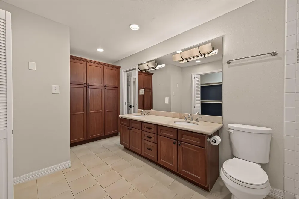 7210 Yucca Drive Galveston, TX 77551