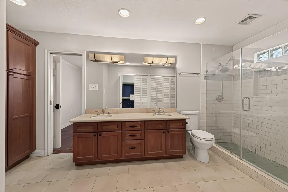 7210 Yucca Drive Galveston, TX 77551