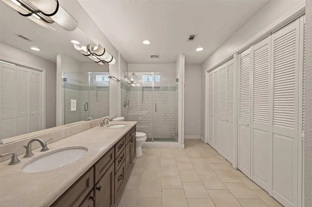 7210 Yucca Drive Galveston, TX 77551