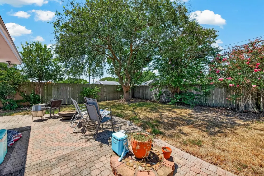 7210 Yucca Drive Galveston, TX 77551
