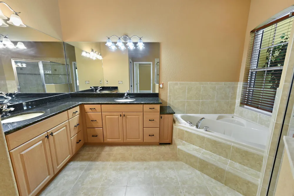 8073 S Indian River Drive Fort Pierce, FL 34982