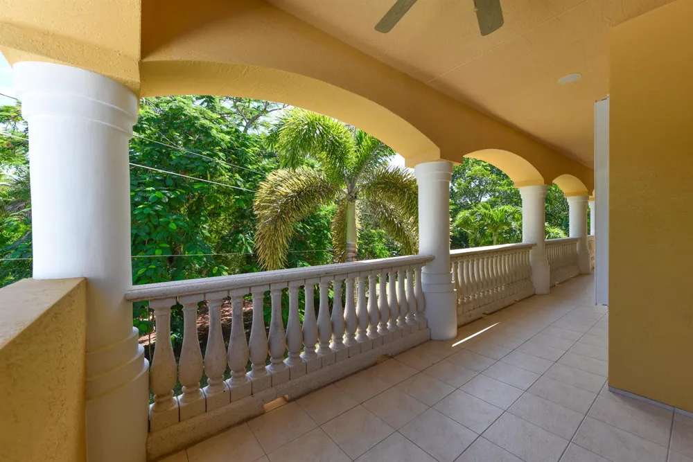 8073 S Indian River Drive Fort Pierce, FL 34982