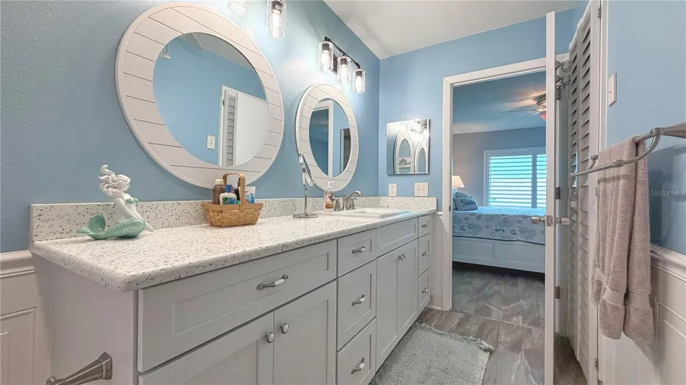 7163 28TH AVENUE W #7163 Bradenton, FL 34209