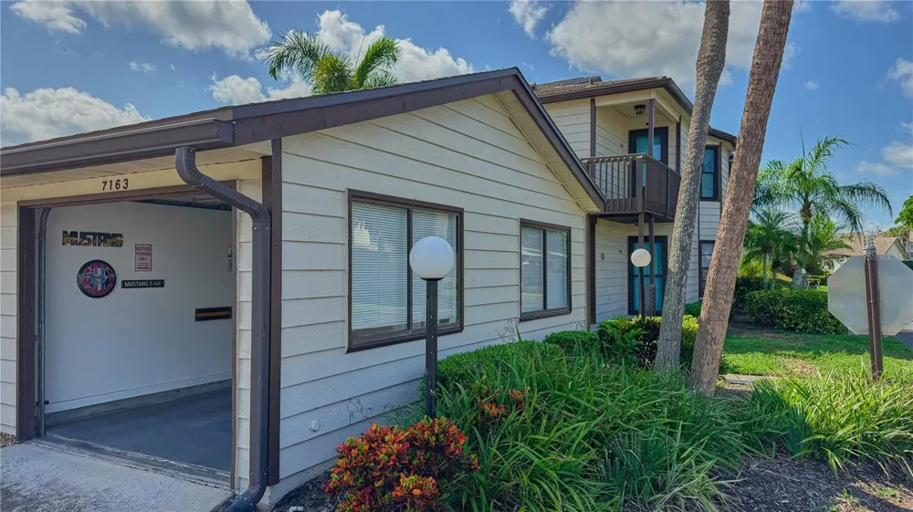 7163 28TH AVENUE W #7163 Bradenton, FL 34209
